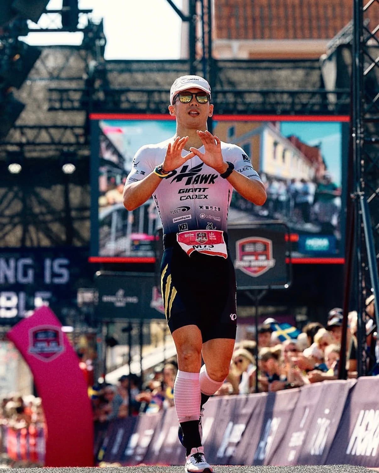 IRONMAN Kalmarをフィニッシュする3HAWK代表 山岸穂高
